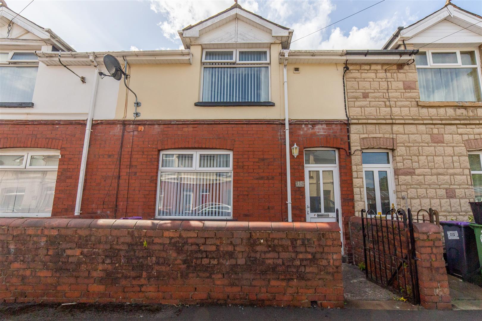 Commercial Close, Talywain, Pontypool One2One Estate Agents